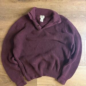 Vintage L.L. Bean Men's Rich Plum Turtleneck Sweater
